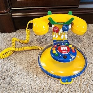 M&M Candy Dish Phone